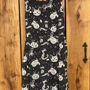 Women’s XL cat goth zip dress with pockets